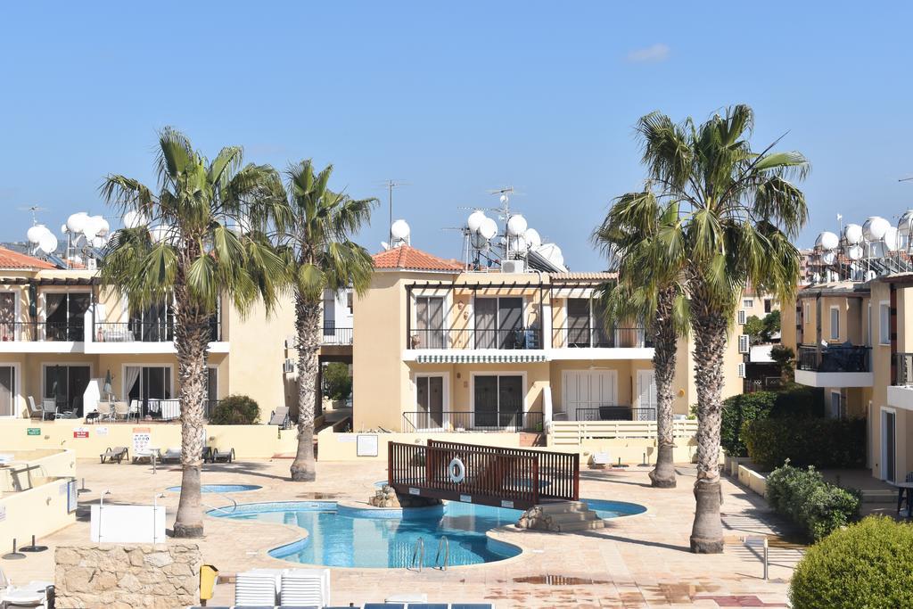 Sirena Sunrise Apartment 125 파포스 외부 사진